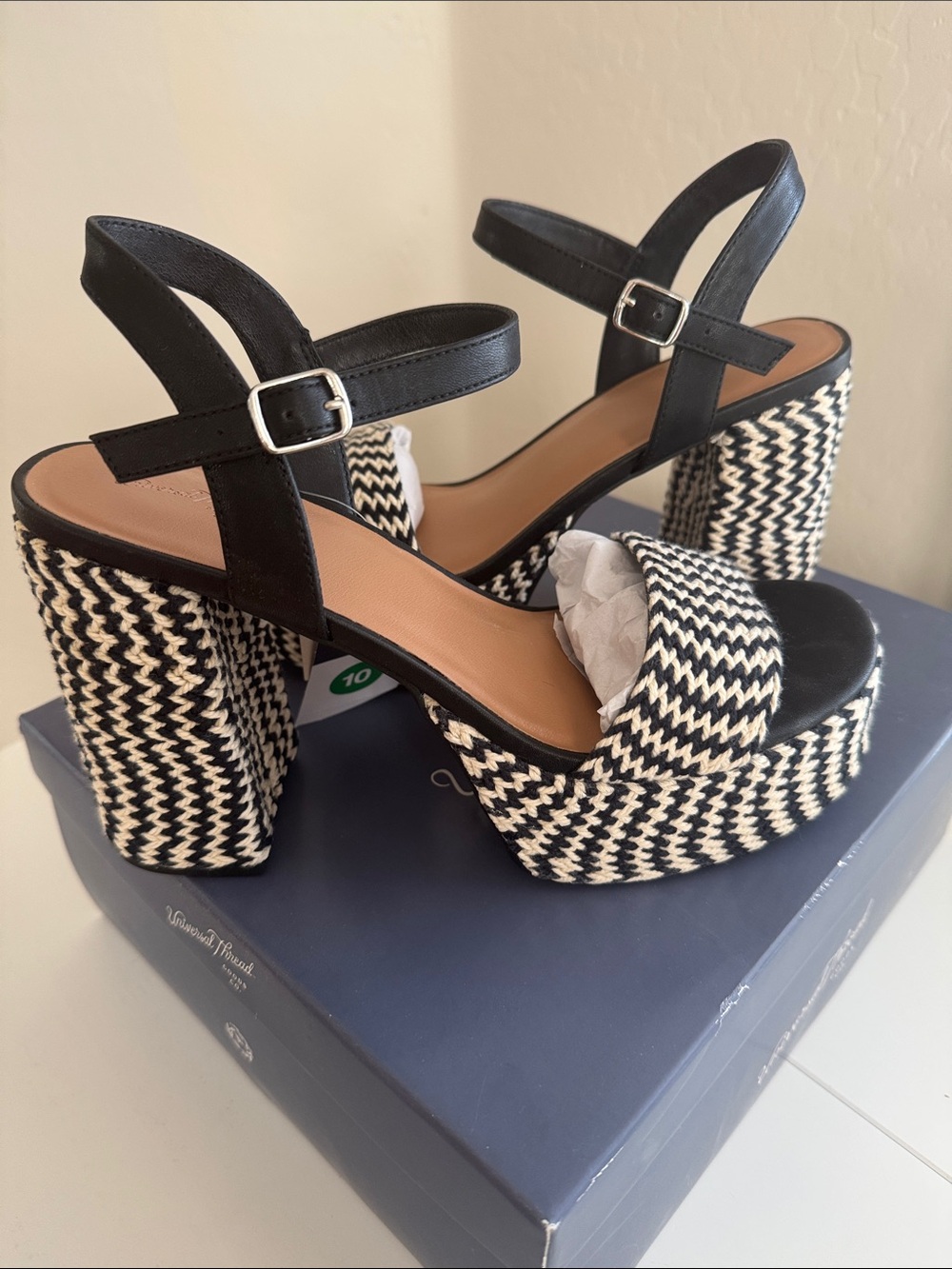 Universal Thread Black & White Woven Platform Block Heels